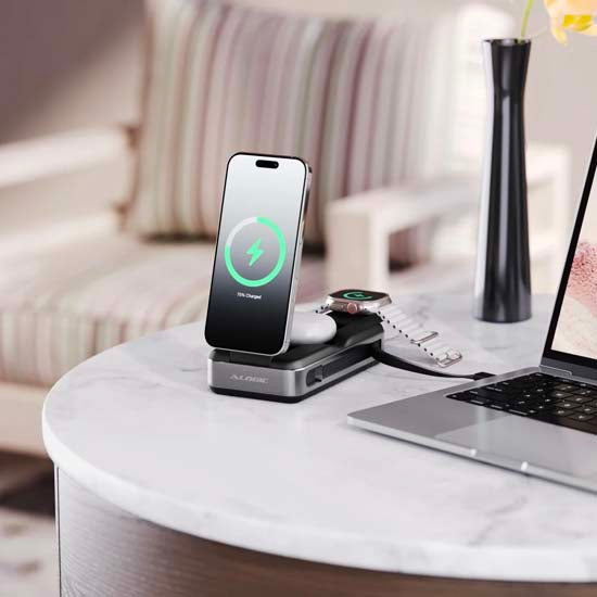 Roam 21,000mAh 6-in-1 Power Bank Qi2 USB-C 100W