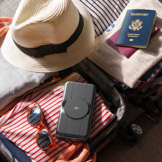 Roam 21,000mAh 6-in-1 Power Bank Qi2 USB-C 100W