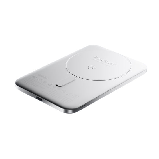 SolidSafe™ Air Titanium 5000mAh Qi2 Wireless Magnetic Power Bank Silver