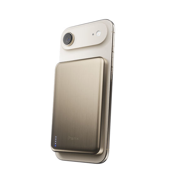 Magnetic Battery SolidSafe™ Air Titanium 10,000mAh Qi2.2 Gold