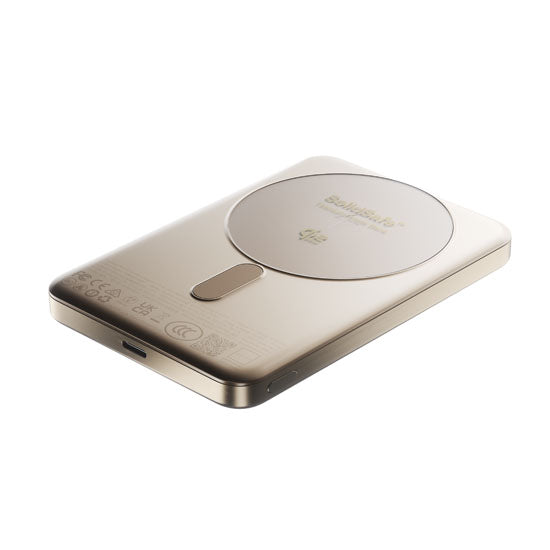 Magnetic Battery SolidSafe™ Air Titanium 10,000mAh Qi2.2 Gold