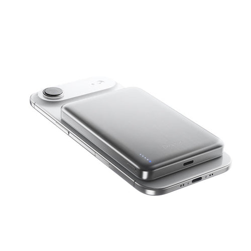 Magnetic Battery SolidSafe™ Air Titanium 10,000mAh Qi2.2 Silver