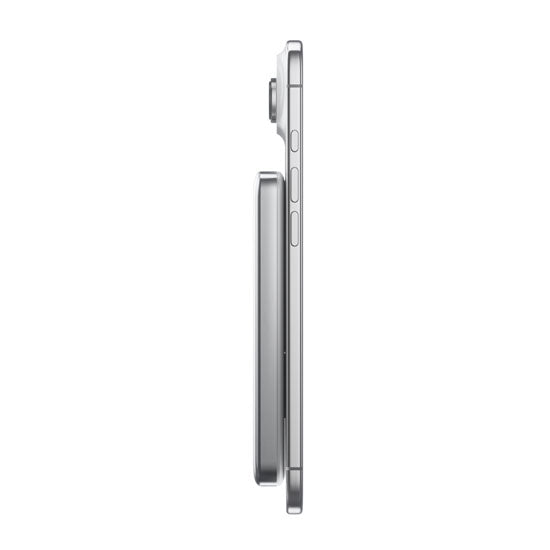 Magnetic Battery SolidSafe™ Air Titanium 10,000mAh Qi2.2 Silver