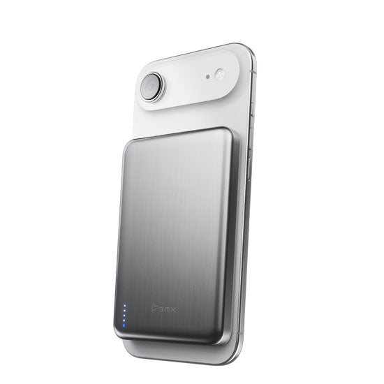 Magnetic Battery SolidSafe™ Air Titanium 10,000mAh Qi2.2 Silver