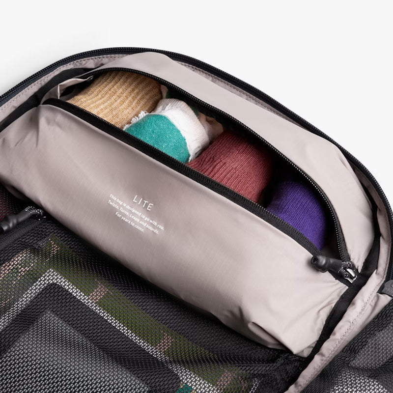 Lite Travel Backpack 30L Clay
