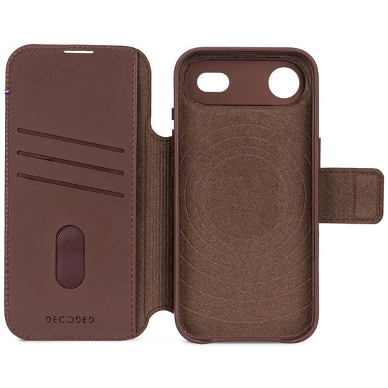 MagSafe detachable folio iPhone Air Chocolate Brown