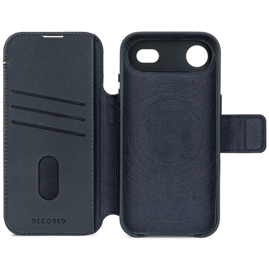 MagSafe detachable folio iPhone Air Navy Shadow