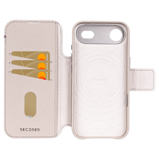 MagSafe detachable folio iPhone Air Solid Clay