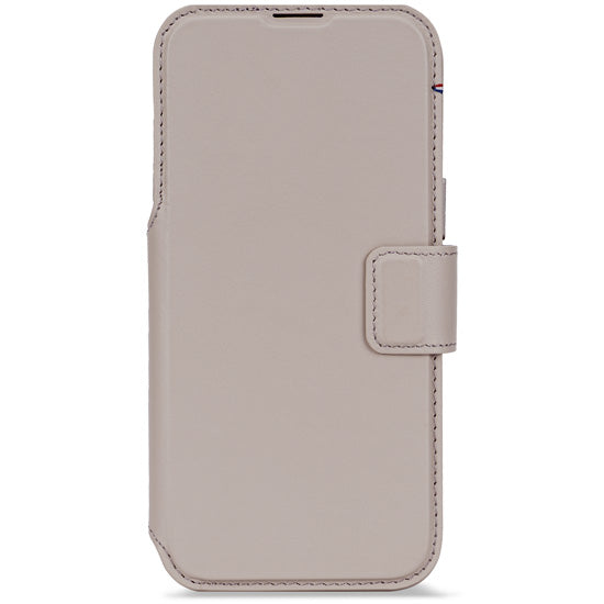 MagSafe detachable folio iPhone 17 Pro Solid Clay