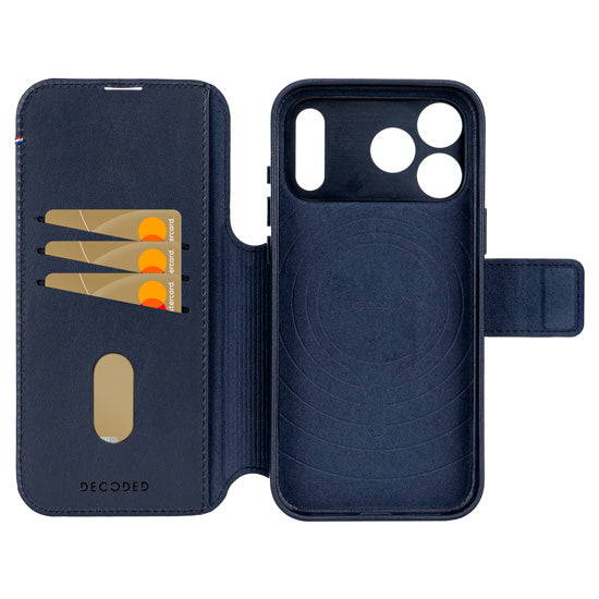 MagSafe detachable folio iPhone 17 Pro Max Navy Shadow