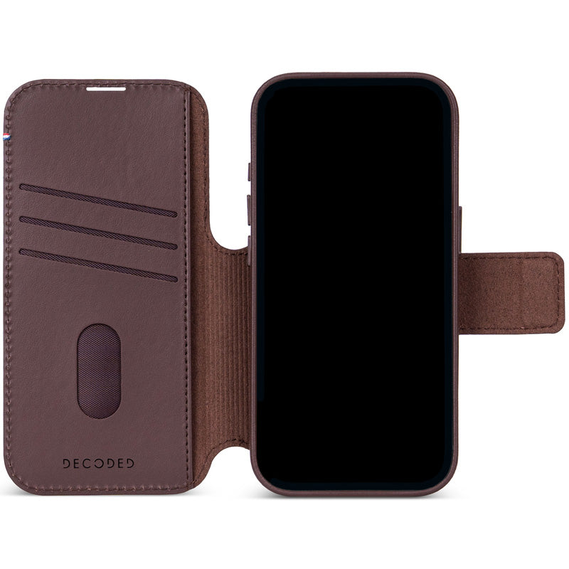 MagSafe detachable leather folio iPhone 18 Pro Max Chocolate Brown