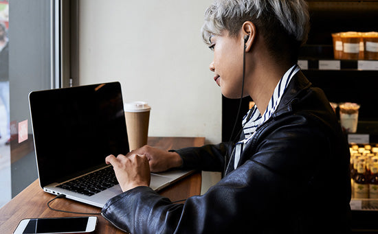 TUNE 305C USB-C Black