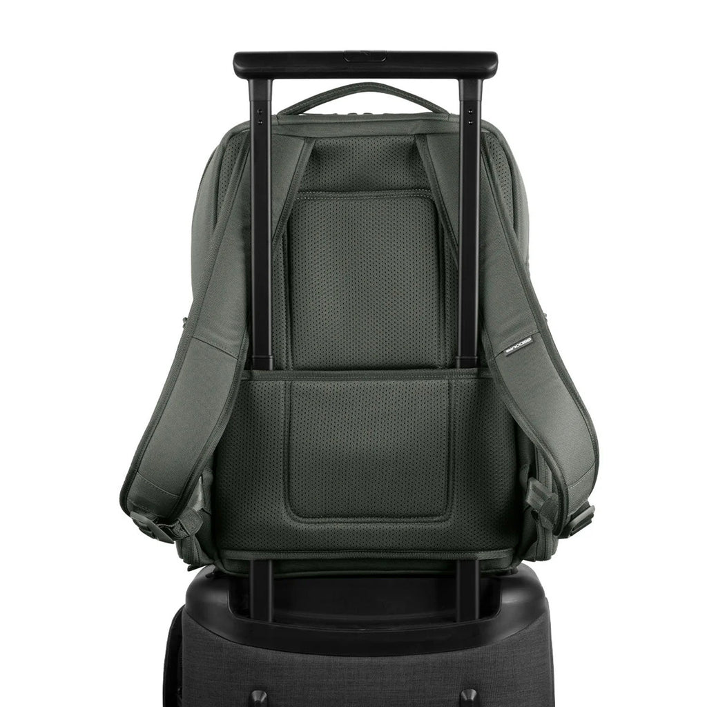 A.R.C. Daypack Backpack Smoked Ivy