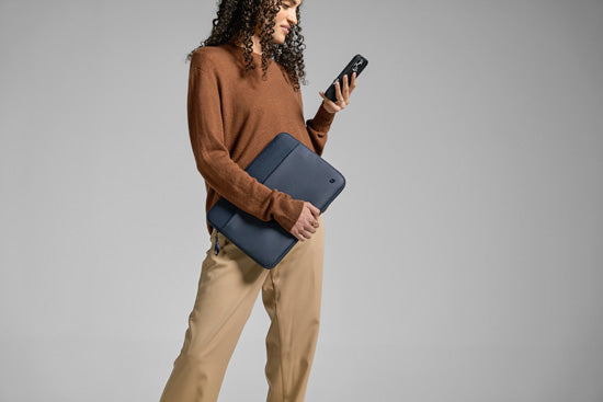 A.R.C sleeve MacBook Pro 16" Navy