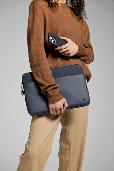 A.R.C sleeve MacBook Pro 16" Navy