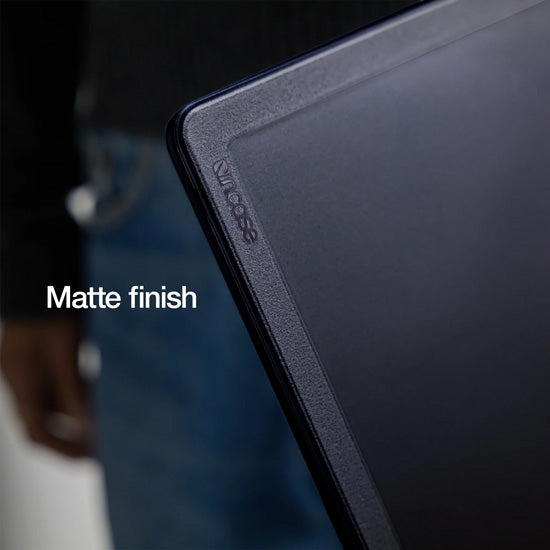 Hard Shell Edge MacBook NEO Noir