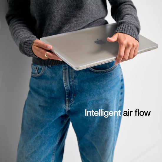 Hard Shell Edge MacBook NEO Clear