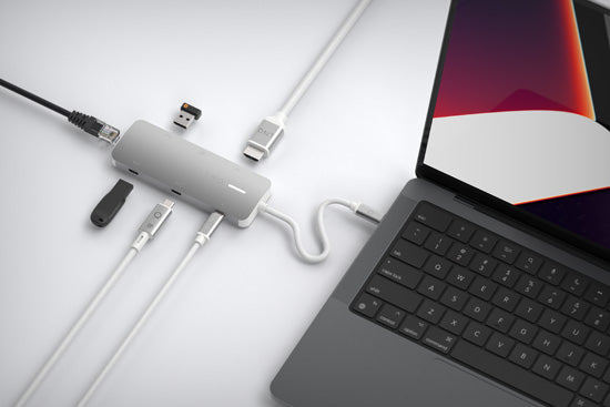 8-in-1 PRO USB-C Multiport Hub 140W Grey/White