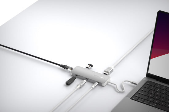 8-in-1 PRO USB-C Multiport Hub 140W Grey/White