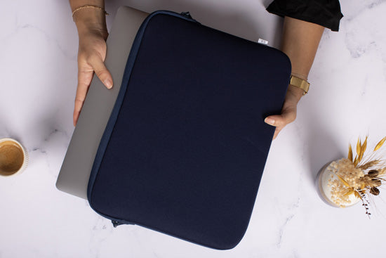 Sleeve MacBook Air 15 Basics ²Life Blue/White