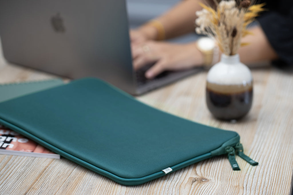 Sleeve MacBook Air 15 Basics ²Life Green/White