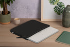 MacBook NEO Basics²Life Perfect Fit Sleeve Black / Black