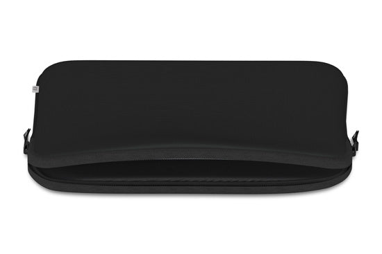 MacBook NEO Basics²Life Perfect Fit Sleeve Black / Black