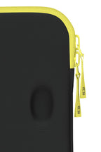 MacBook NEO Basics²Life Perfect Fit Sleeve Black / Lemon