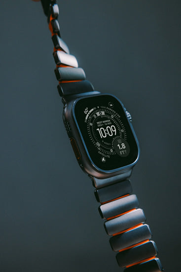 Stratos Band 49mm Black Titanium/Ultra Orange KFM