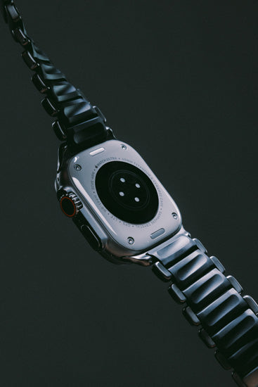 Stratos Band 49mm Black Titanium/Black KFM
