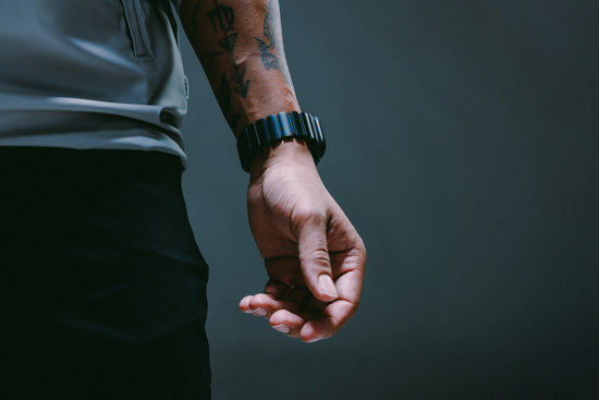 Stratos Band 49mm Black Titanium/Black KFM