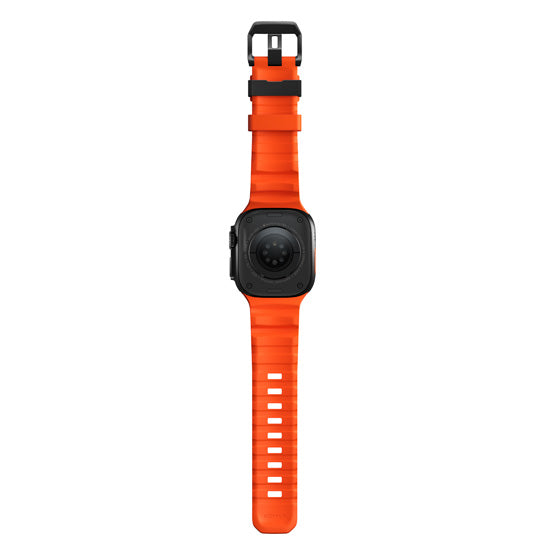 Rocky Point Band 44/45/46/49mm Magma/Black Hardware