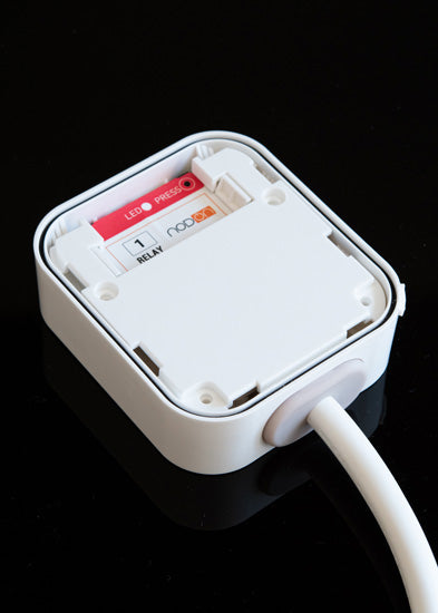 Surface mounting box