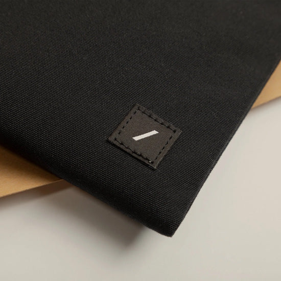 W.F.A Stow Lite MacBook Pro 14" Black