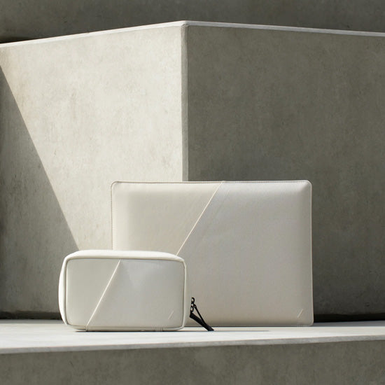 Stow Slim sleeve MacBook 15"/16" Sandstone