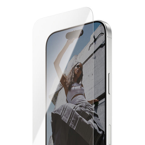 SAFE. by PanzerGlass® Screen Protector Ultra-Wide Fit w. EasyAligner iPhone 17