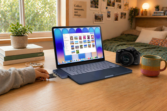 USB-C Snap Hub Indigo