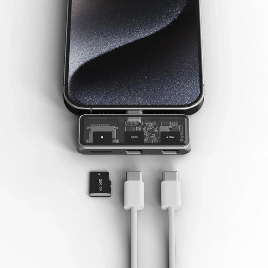 Mobile XR Hub with microSD Reader Space Gray