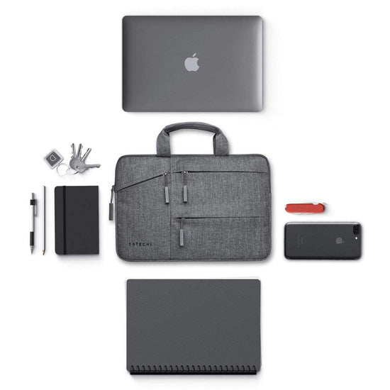 Water-resistant laptop carrying case 15/16"