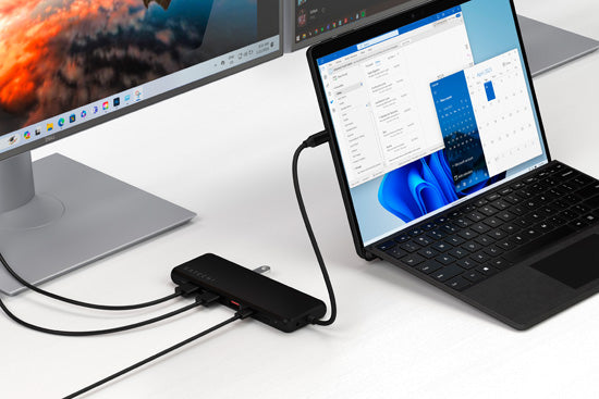 13-in-1 USB-C triple display multiport adapter Black