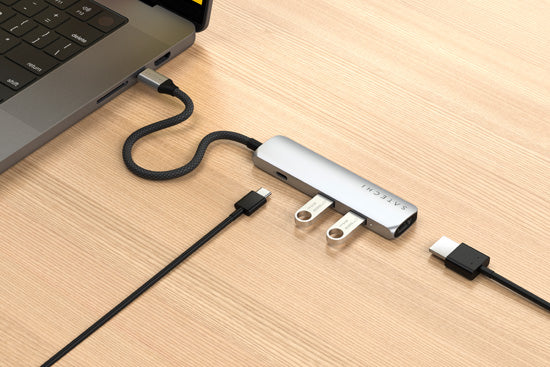 4-in-1 USB-C Slim Multiport Adapter 4K Silver
