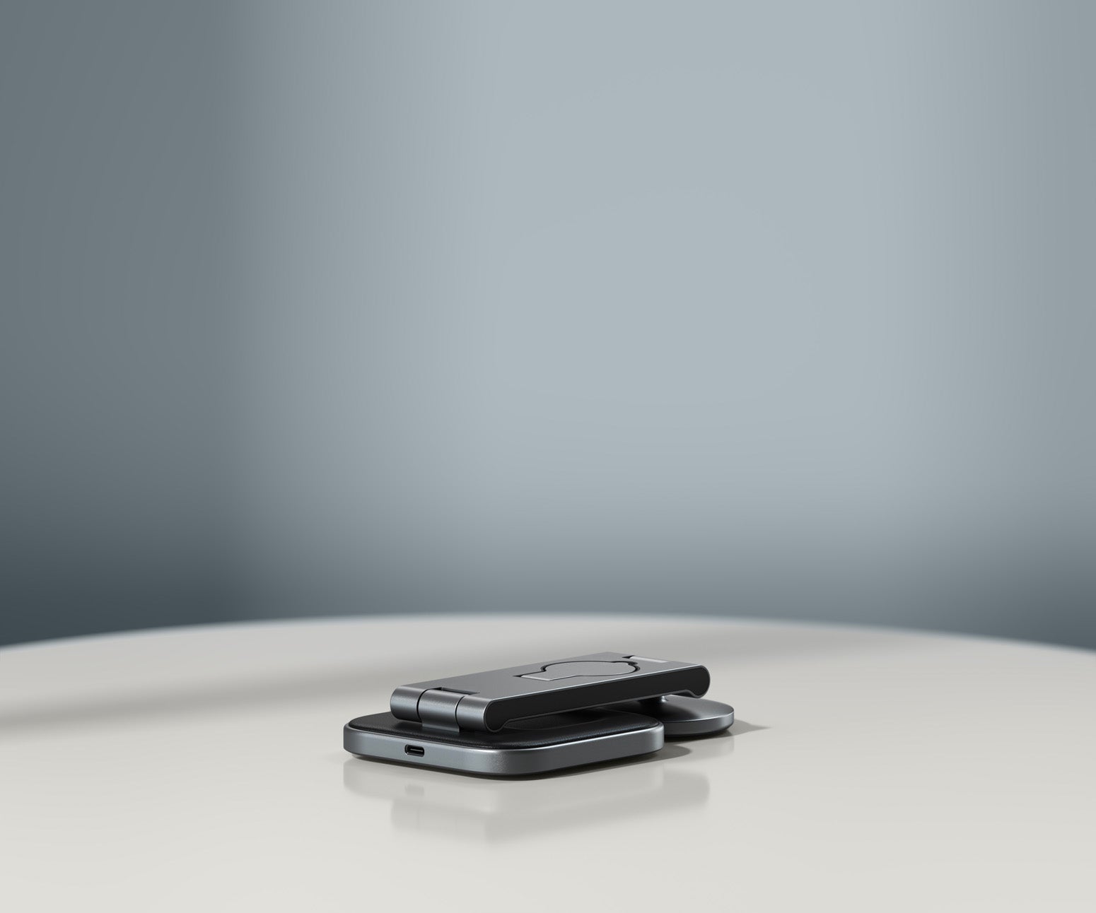 3-in-1 Foldable charger Qi2