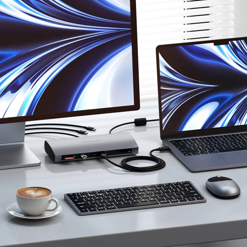 Thunderbolt 4 Dock Station Space Gray