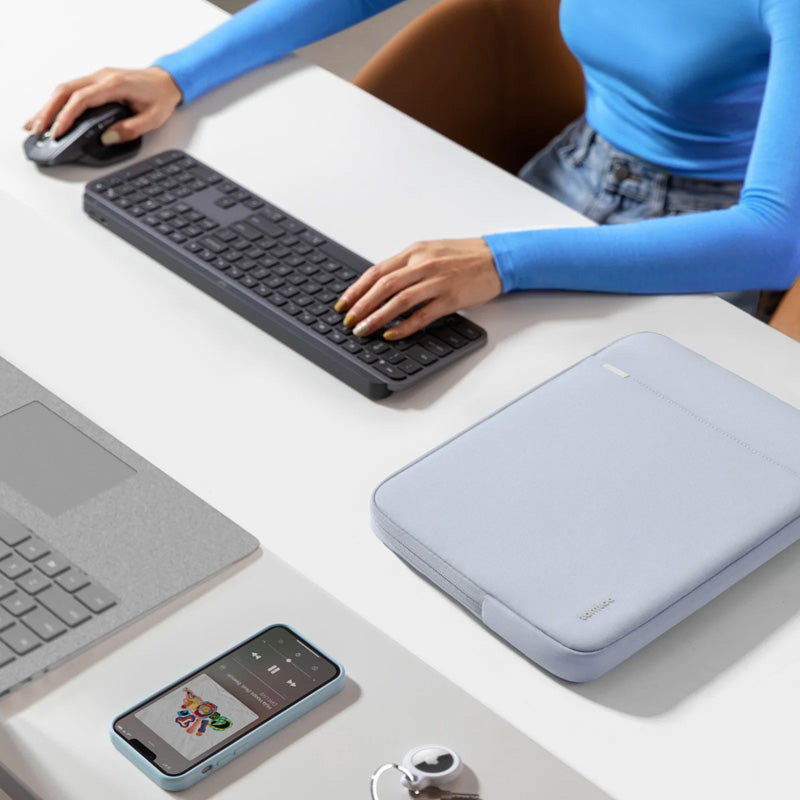 Defender-A13 Laptop Sleeve MacBook Air & Pro 13" Light Blue