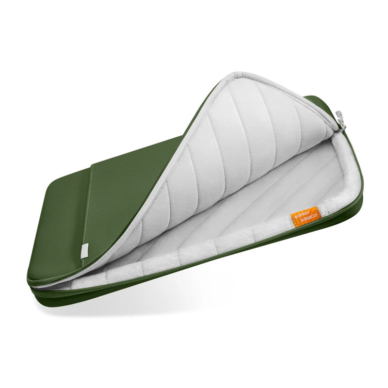 Defender-A13 Laptop Sleeve MacBook Air & Pro 13" Green