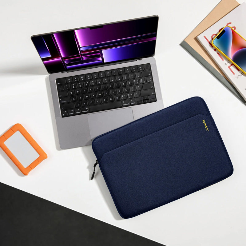 Light-A18 Laptop Sleeve MacBook Air & Pro 13" (M5/M4/M3) Navy Blue