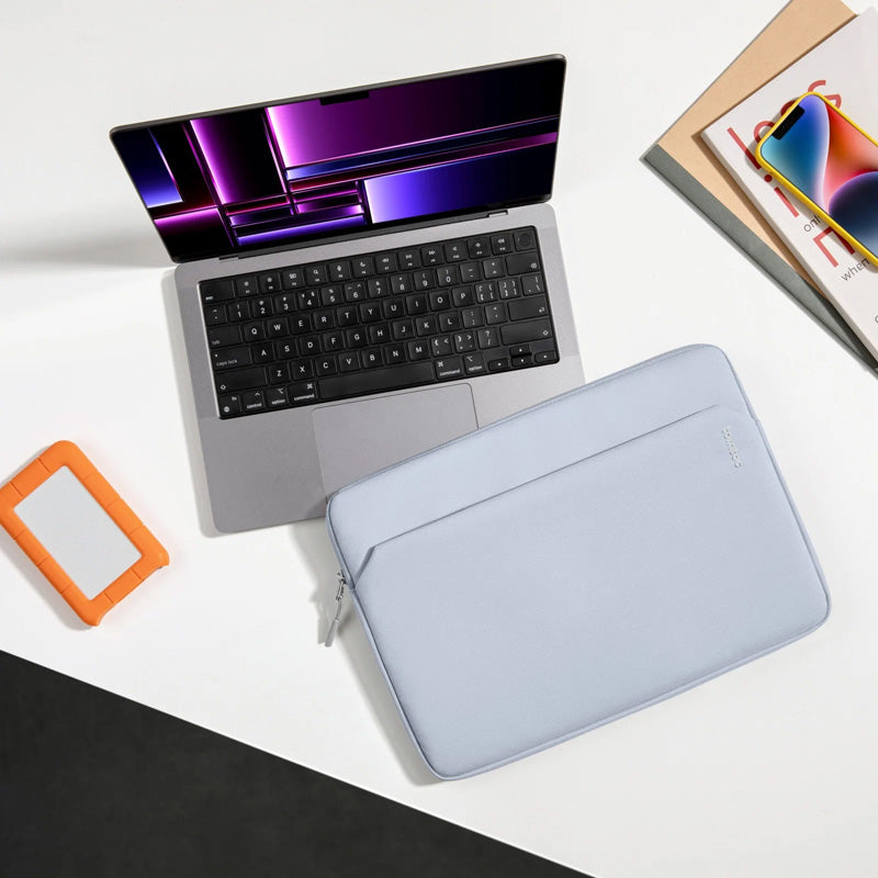 Light-A18 Laptop Sleeve MacBook Air & Pro 13" (M5/M4/M3) Light Blue