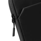 Light-A18 Laptop Sleeve MacBook Air & Pro 13" (M5/M4/M3) Black