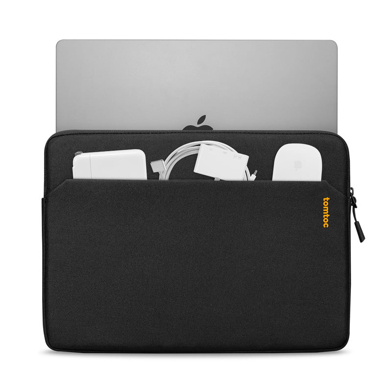 Light-A18 Laptop Sleeve MacBook Air & Pro 13" (M5/M4/M3) Black