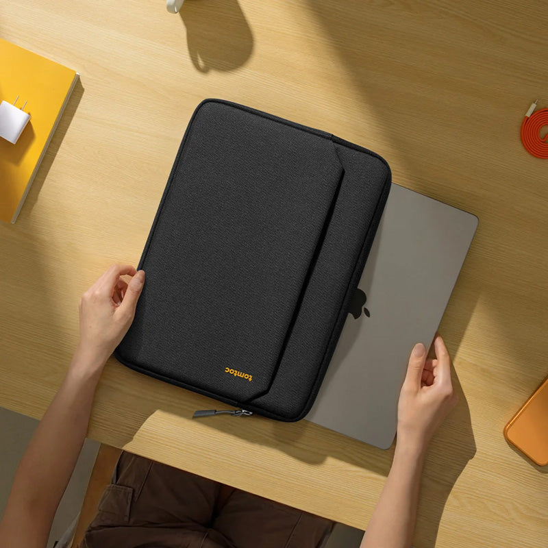 Light-A18 Laptop Sleeve for 13" MacBook Neo Black